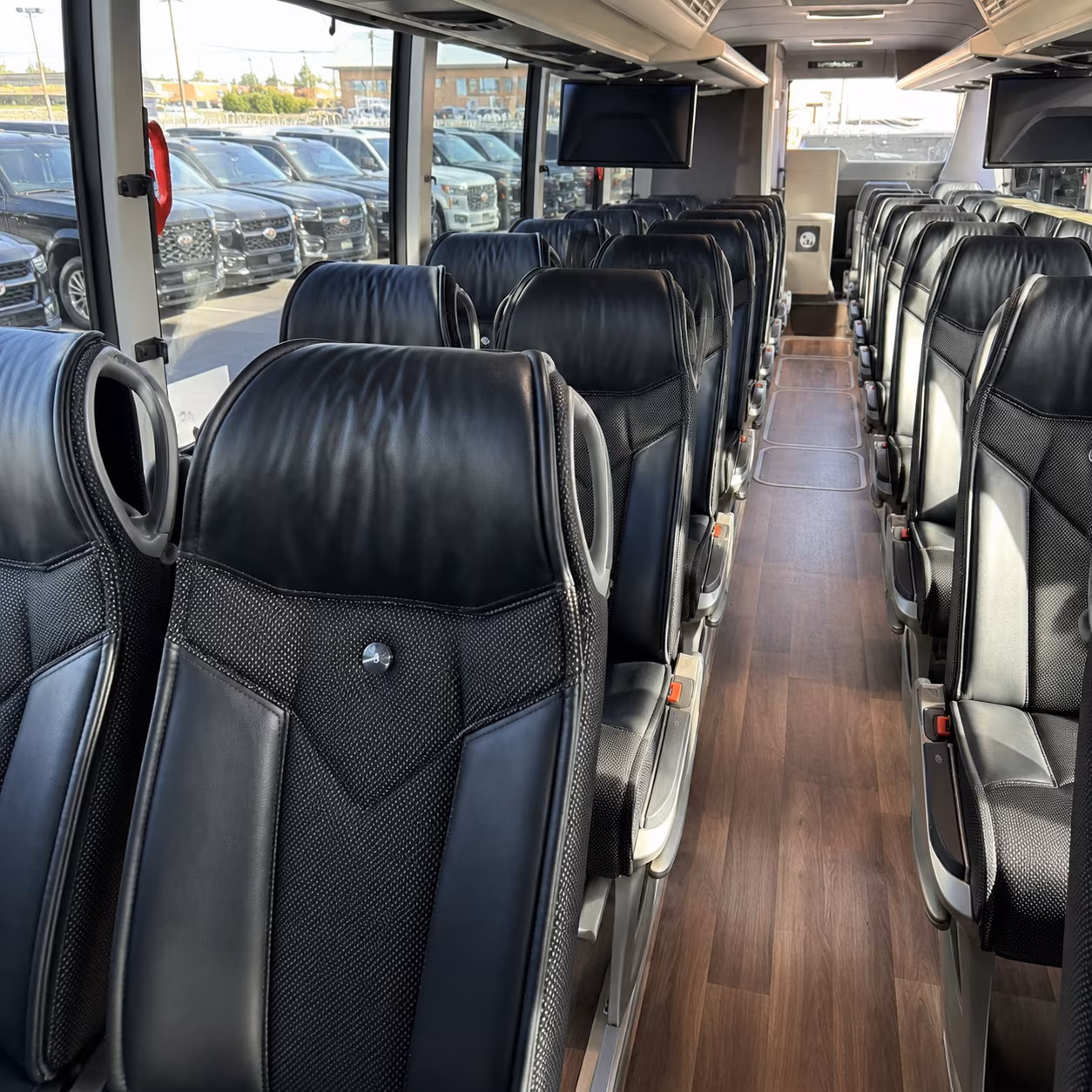 charter buses for pomona schools heading to la area cultural