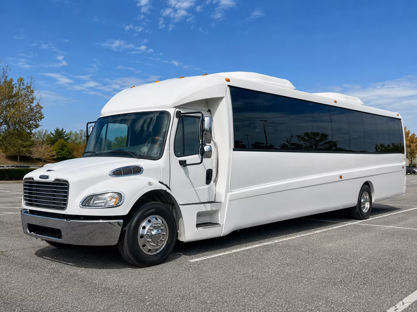 pomona 30 passenger party bus