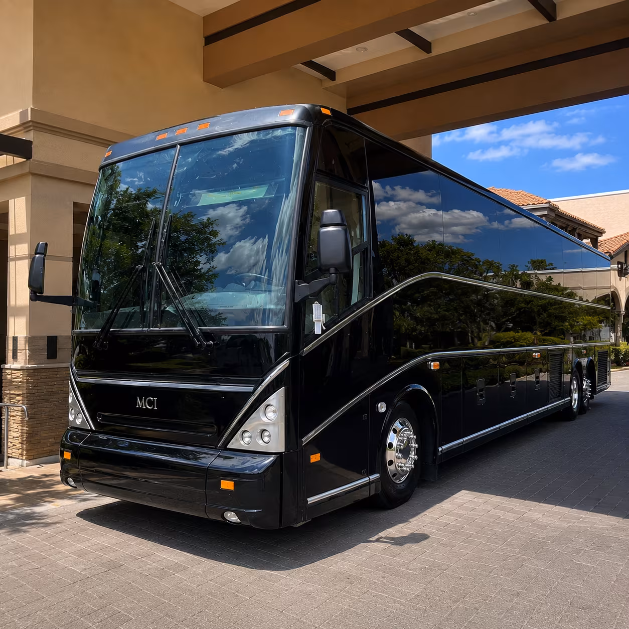 pomona charter bus